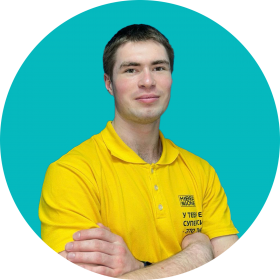 Эрик - КИБЕРшкола программирования для детей, компьютерные курсы для школьников, начинающих и подростков - KIBERone г. Рязанский